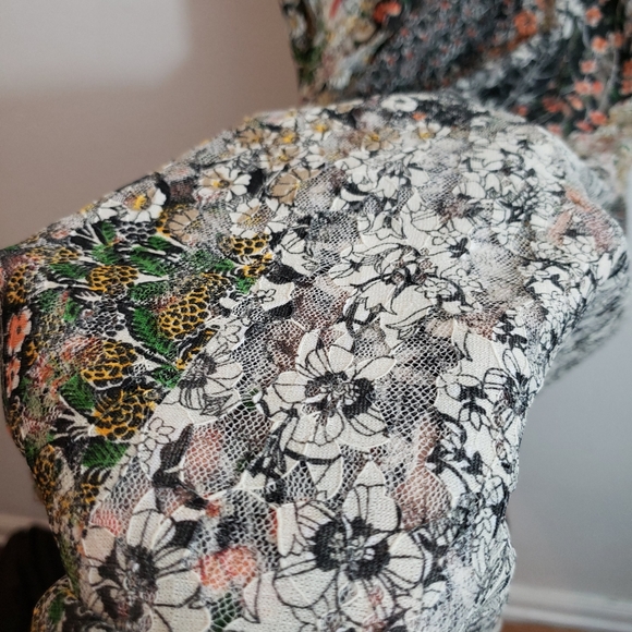 ZARA Printed Lace Empire waist dress - Picture 6 of 6